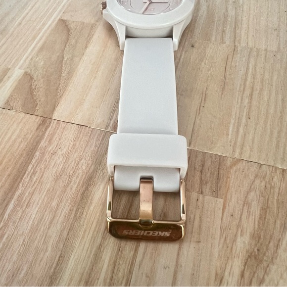 Sketchers ladies rosencrans blush pink sport watch NEW BATTERY - Picture 4 of 7